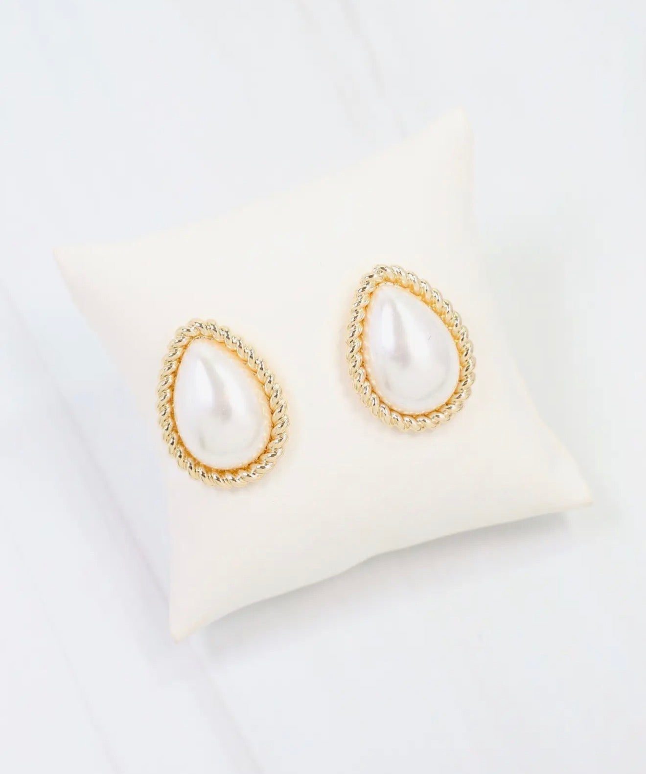 Pearl Drop Earrings
