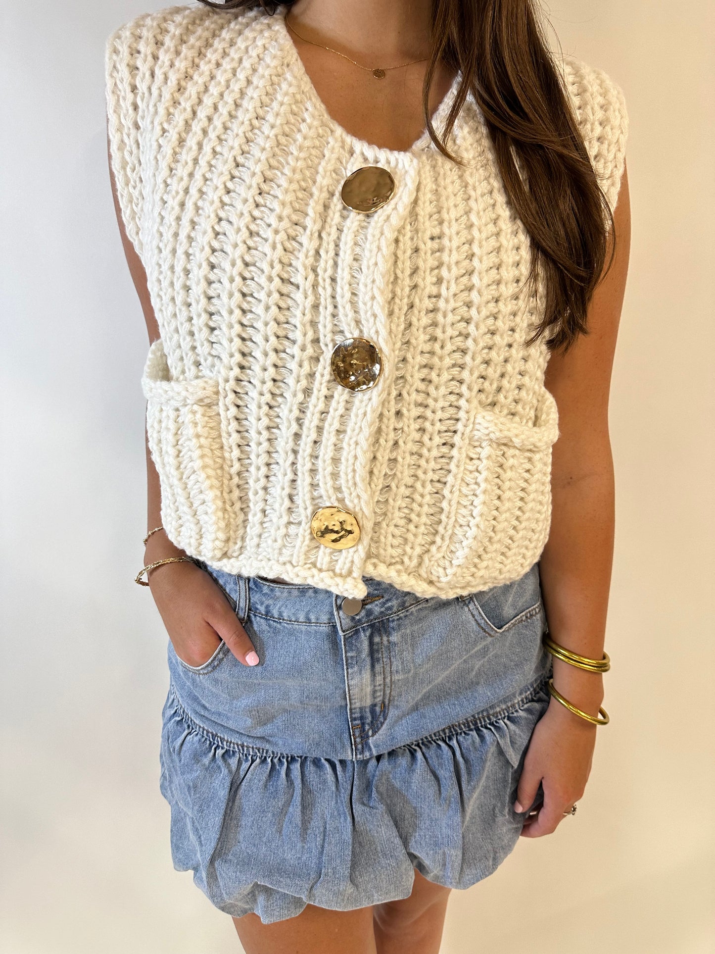 Chunky Cream Knit Sleeveless Top