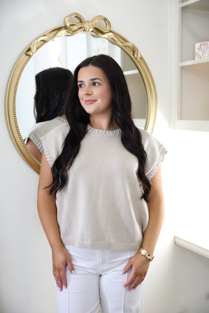 Tan Trim Short Sleeve Sweater