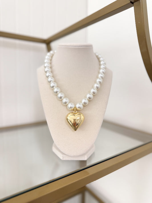 Heart Pearl Necklace