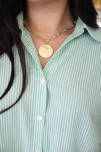 Chain Link Twisted Metal Circle & Pendant Necklace