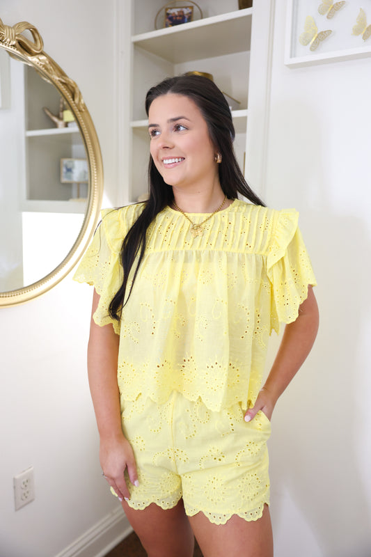 It's GameDay Yellow Eyelet Set