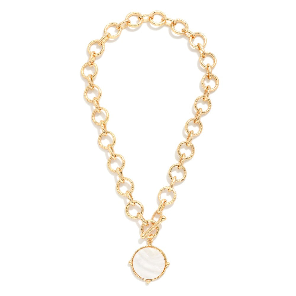 Gold Pendant Necklace